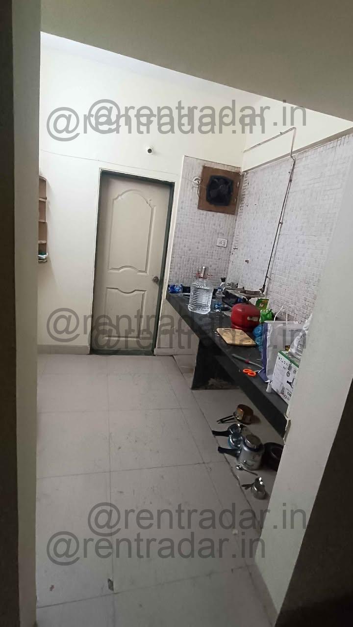 Room in 2 Bhk at Pimpri-chinchwad, MH