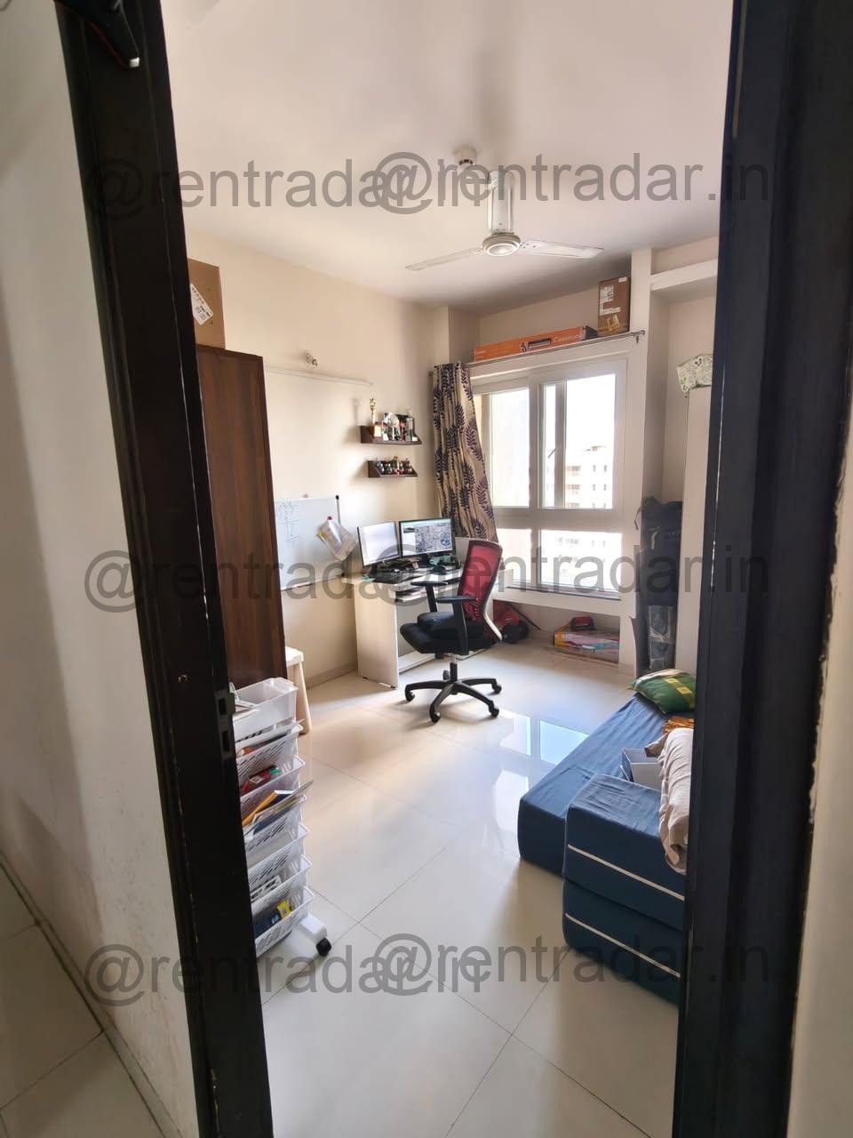 Room in 3bhk at Kharadi