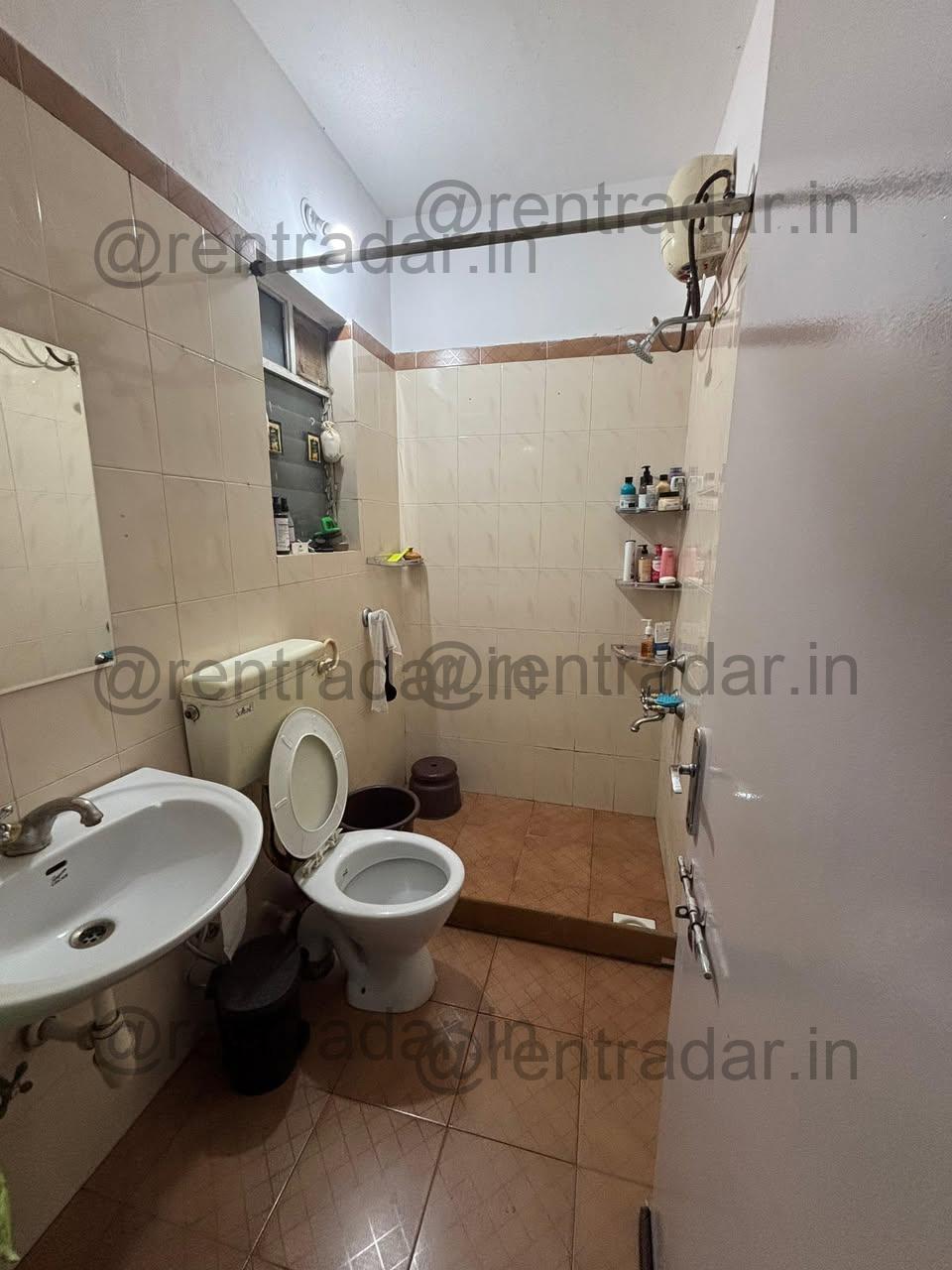 Room in 3 Bhk at Viman Nagar (konark Campus Society)