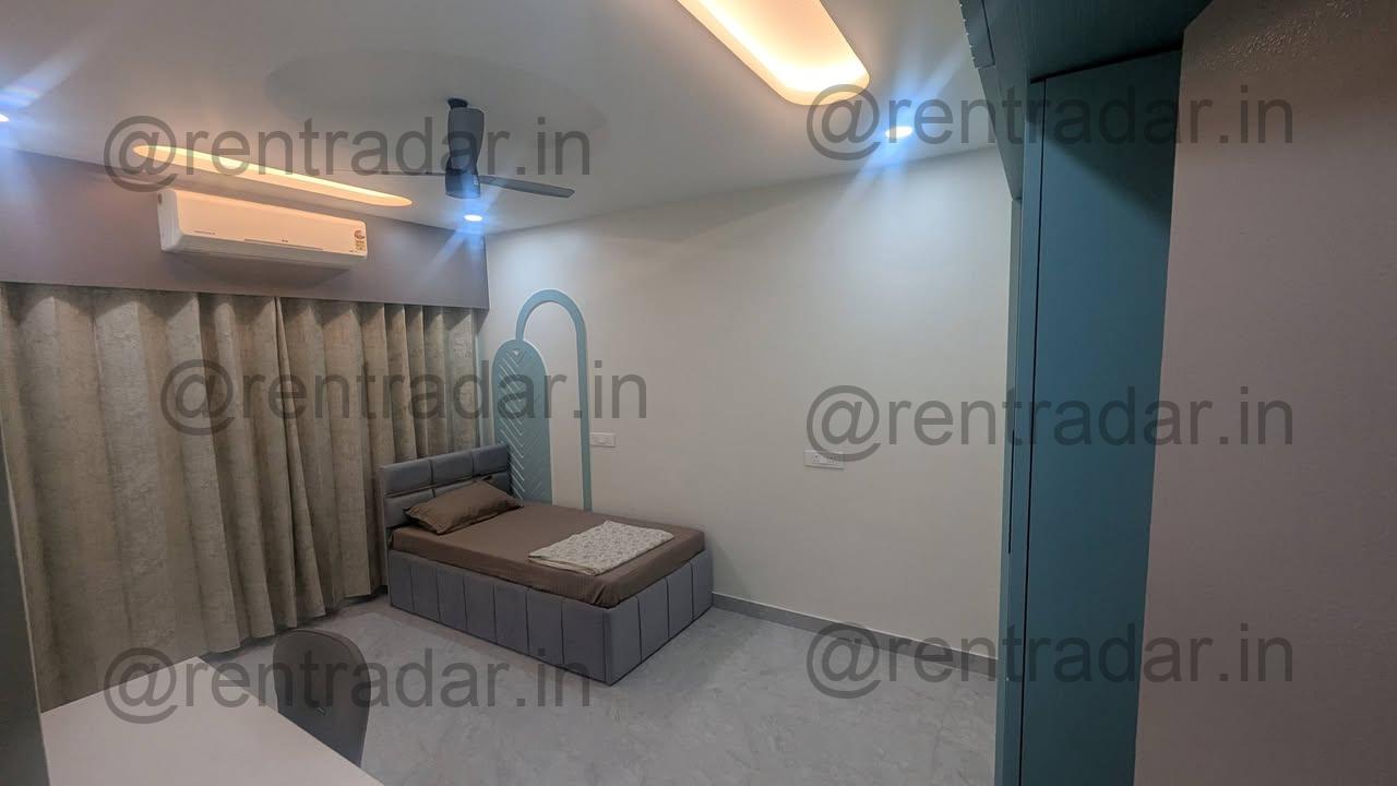 Room in 3 Bhk at Anand Nagar