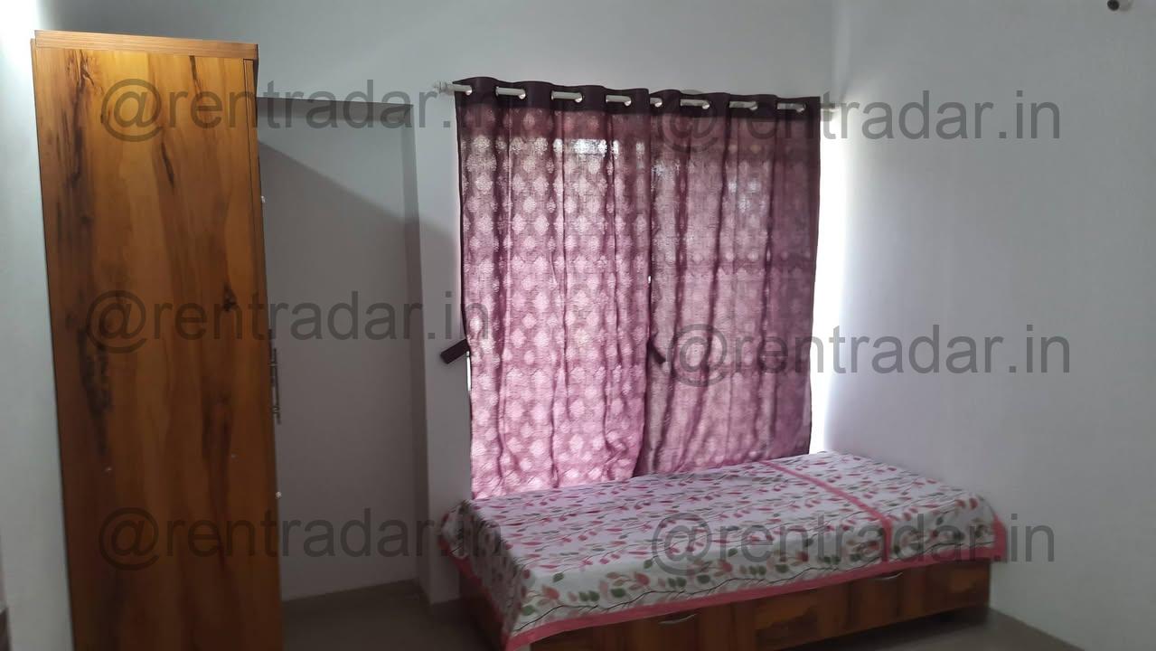 Room in 2 Bhk at Hinjawadi/wakad