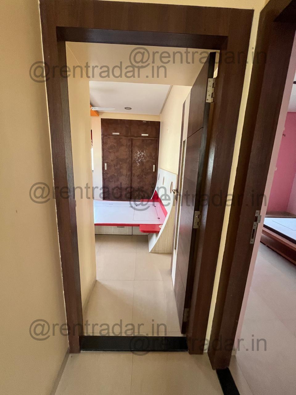 Room Available at Wadgaonsheri