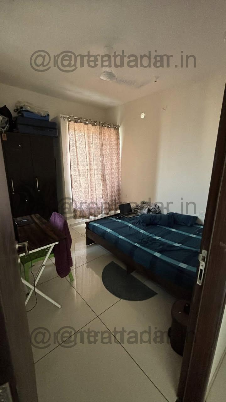 Room in 3bhk at Yashwin Supernova Society (yashwin Supernova Society)