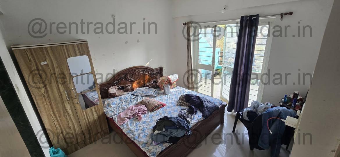 Room in 3bhk at Pimpale Saudagar (varun Recidency)