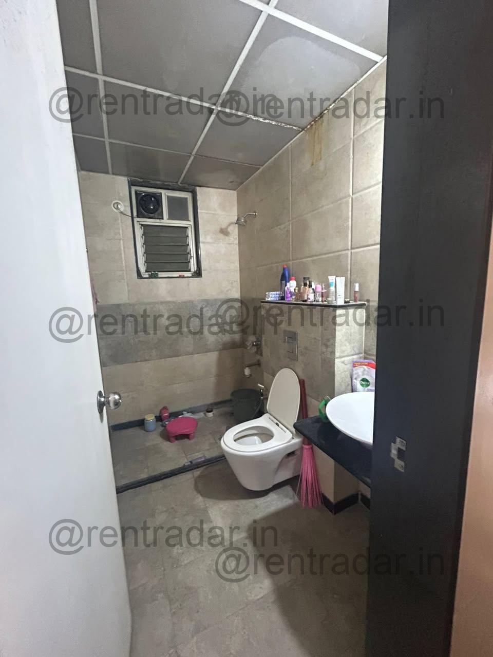 Room in 2bhk at Kharadi (ganga Arcadia)