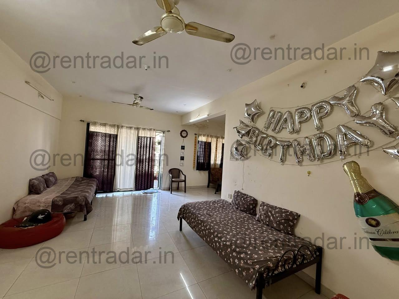 Room in 3bhk at Roystonea Society, Magarpatta City