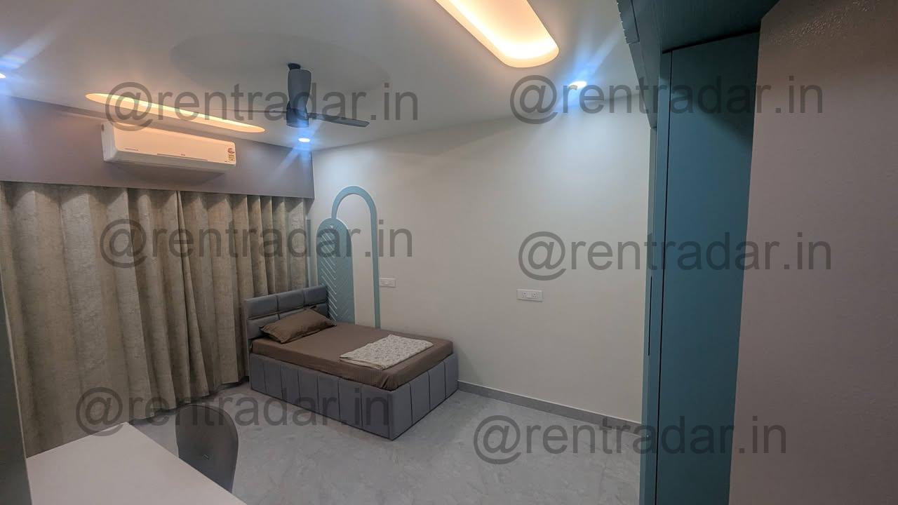 Room in 3 Bhk at Anand Nagar