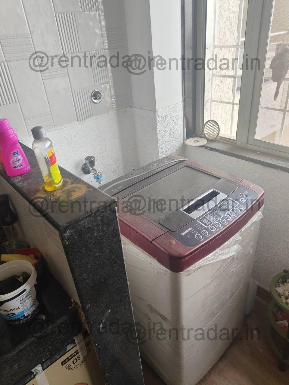 Room in 2bhk at Tathawade