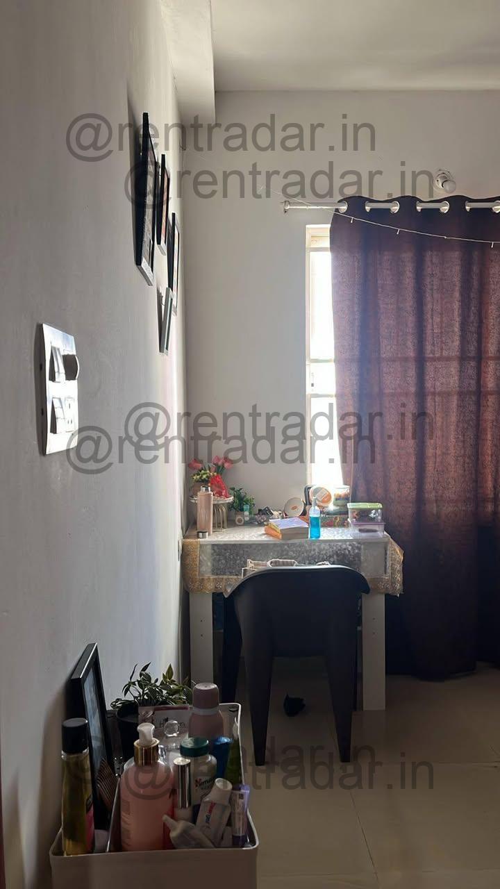 Room in 3bhk at Tathawade