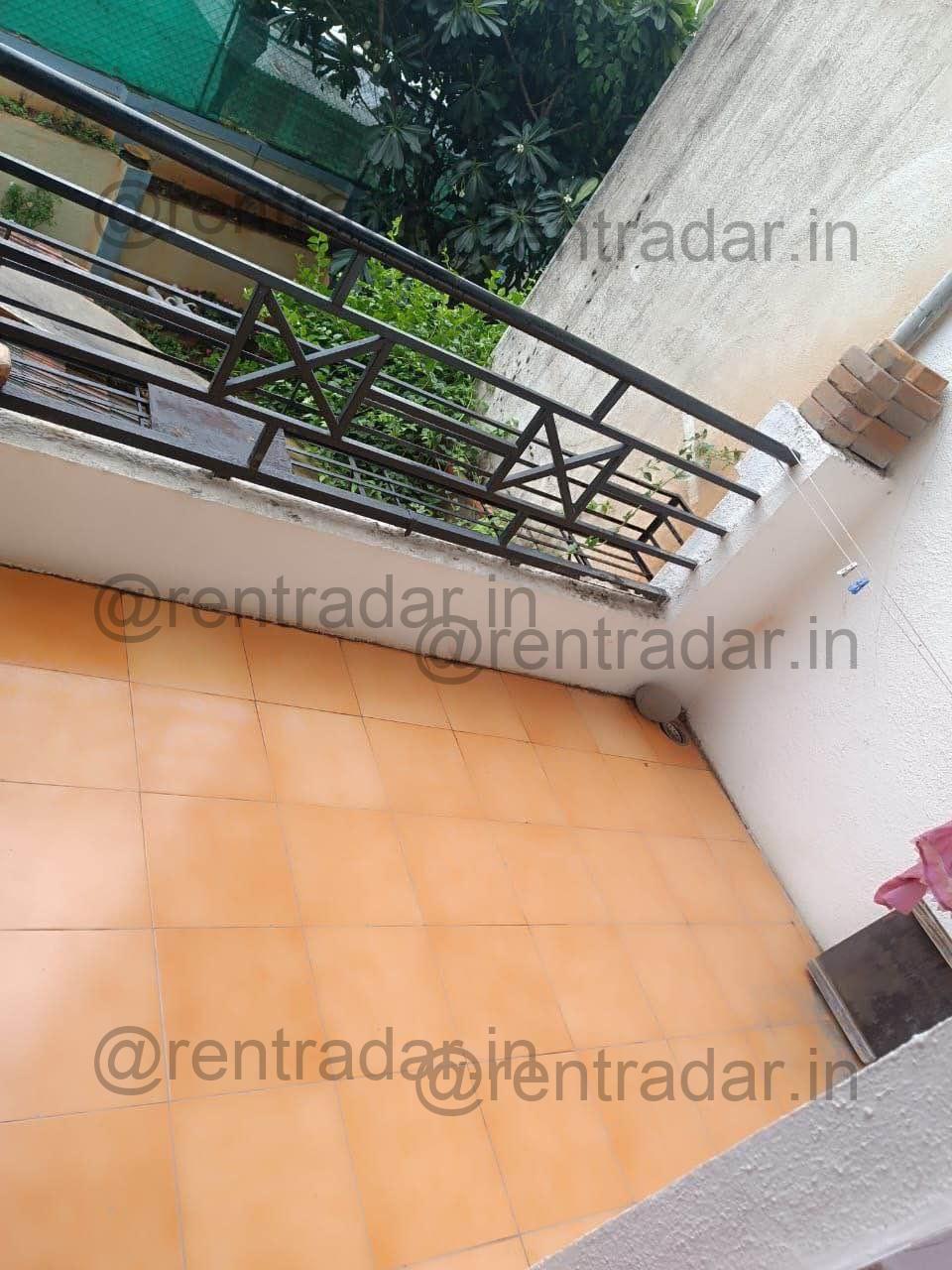 Room in 2 Bhk at Vishrantwadi (shantiban Society)