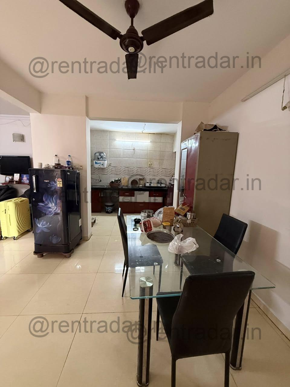 Private Room in 3 Bhk at Baner (supriya Classic Society)