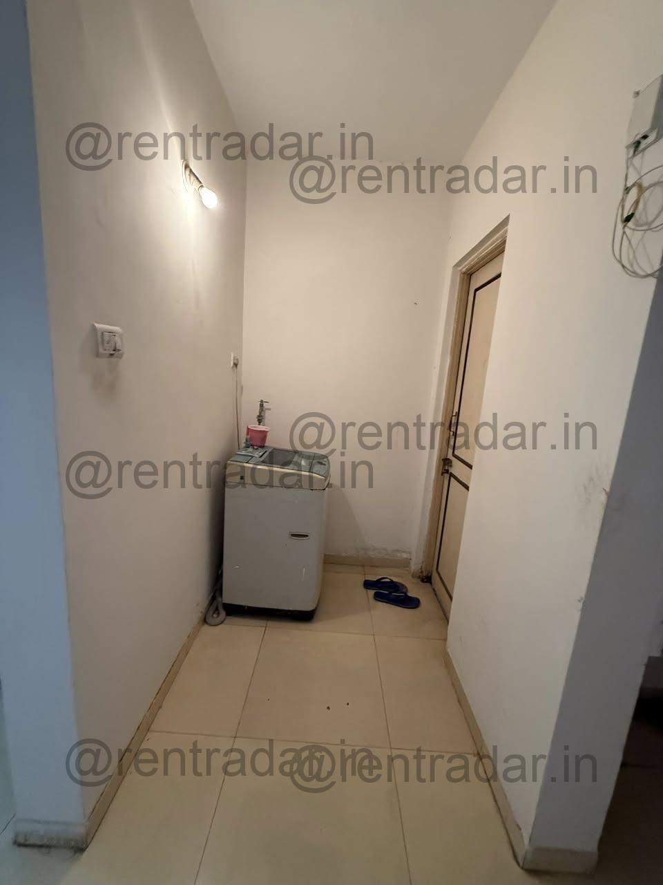 Private Room in 3 Bhk at Baner (supriya Classic Society)