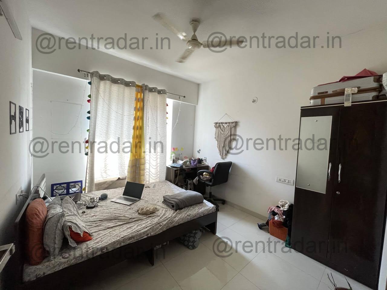 Room in 3bhk at Balewadi (kunal Aspiree)