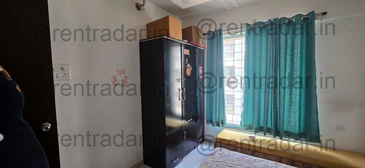 Room in 3bhk at Tingre Nagar