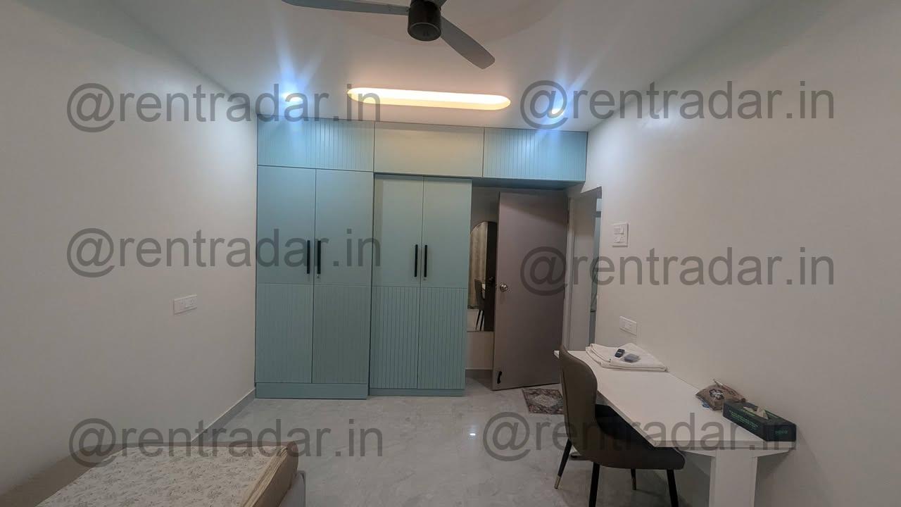 Room in 3 Bhk at Anand Nagar
