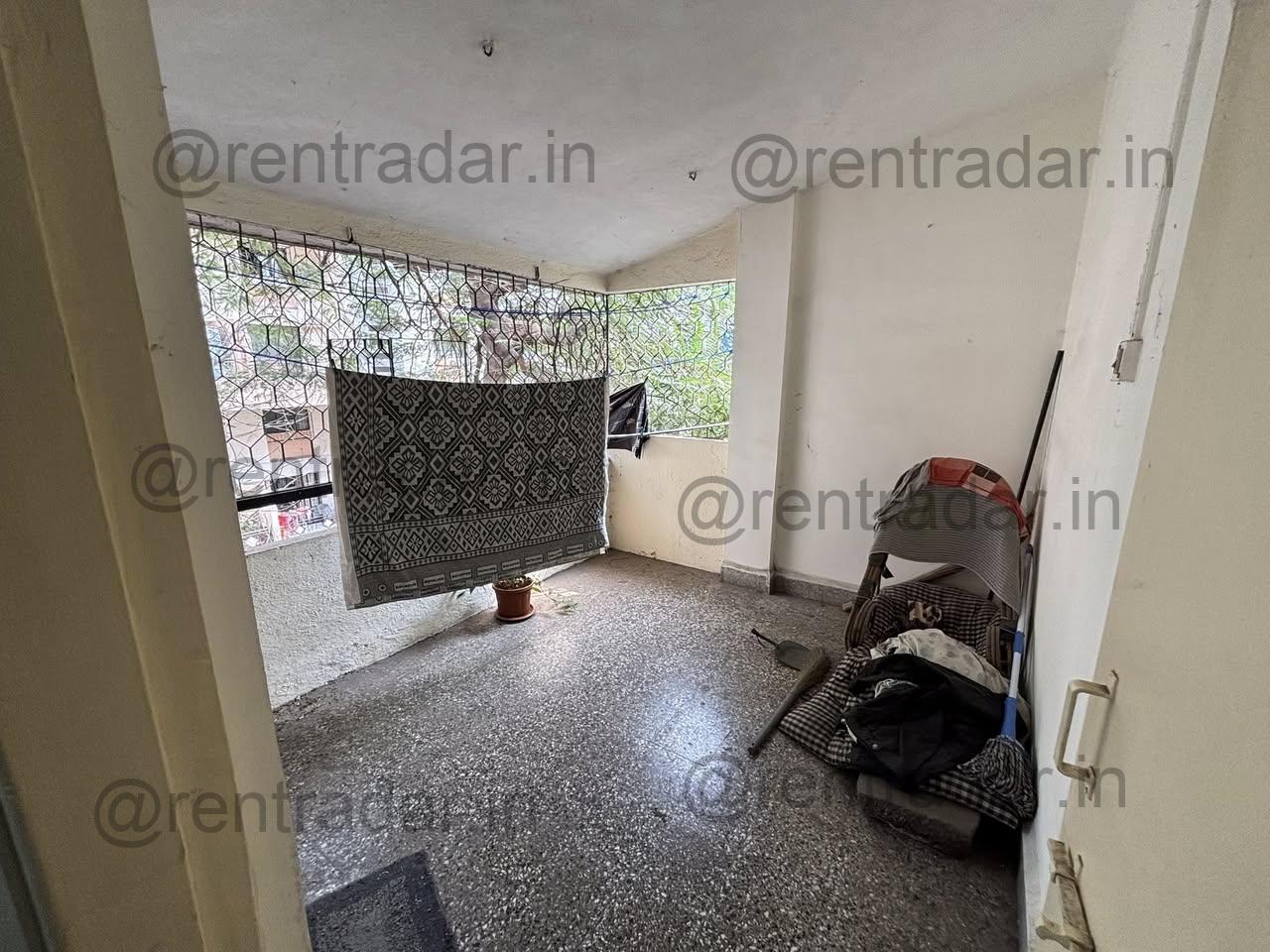 Room in 2bhk at Kothrud