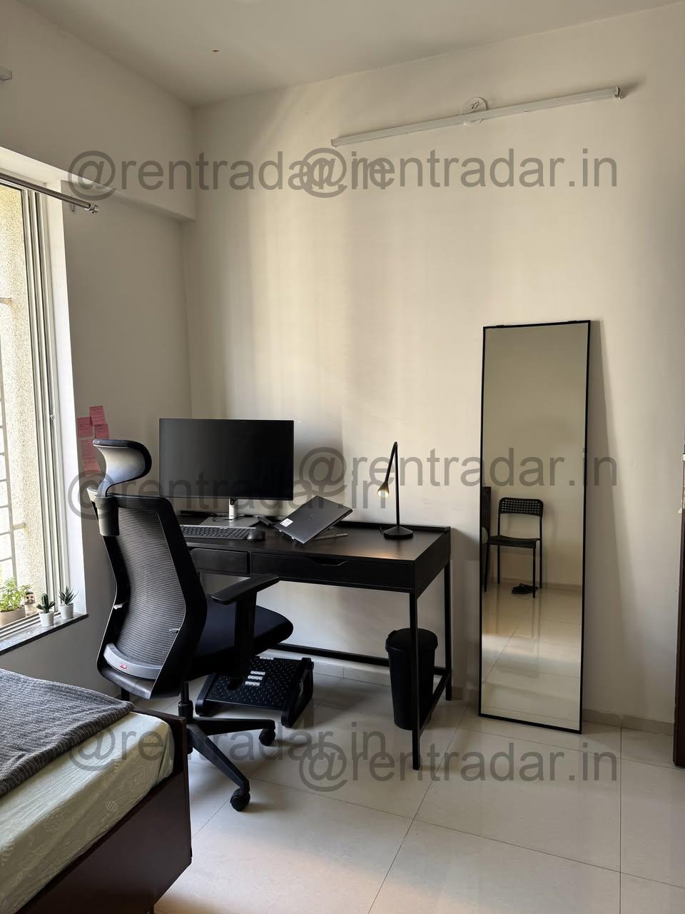 Room in 2bhk at Dhanori (palladium Plus)