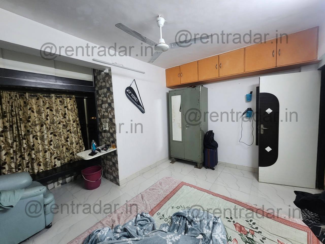 Room in 2 Bhk at Prabhadevi
