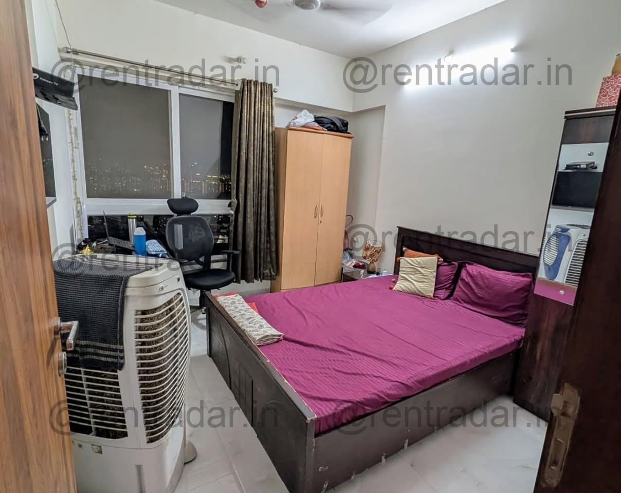 Room Available at Wakad