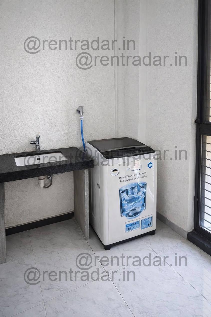 Room in 3bhk at Sus Road, Pashan