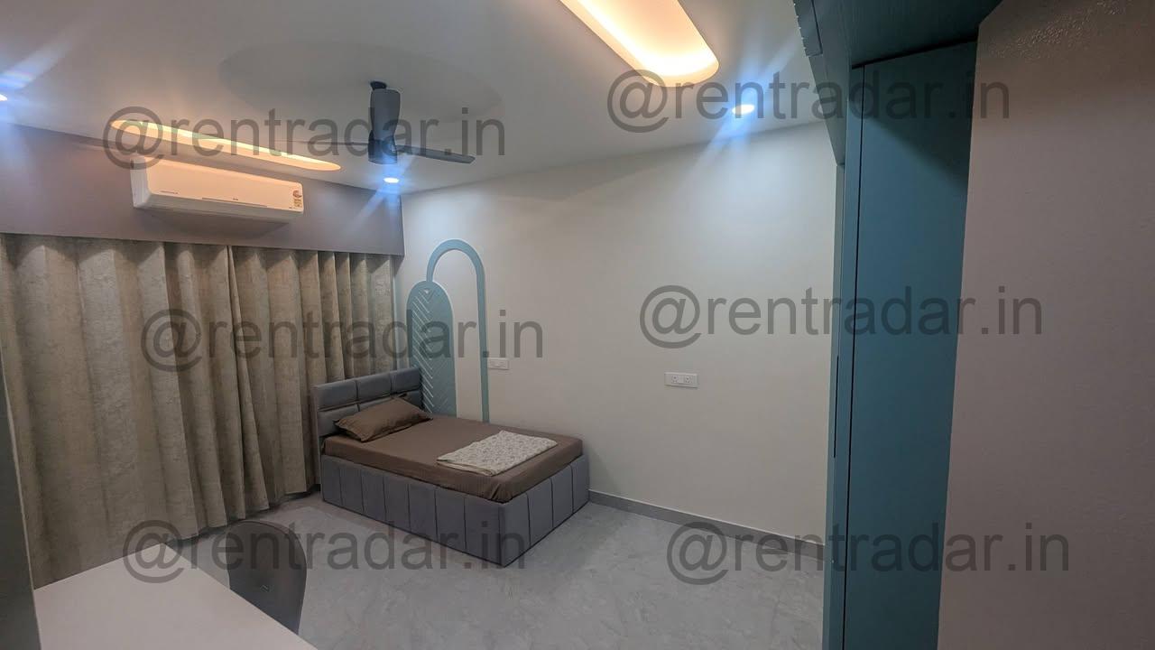 Room in 3 Bhk at Anand Nagar