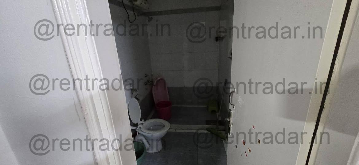 Room in 2bhk at Viman Nagar