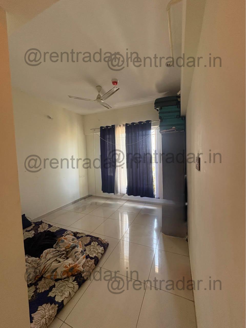 Flatmate Required in Single Occupancy (female) / Couple Friendly at Life Republic Township
