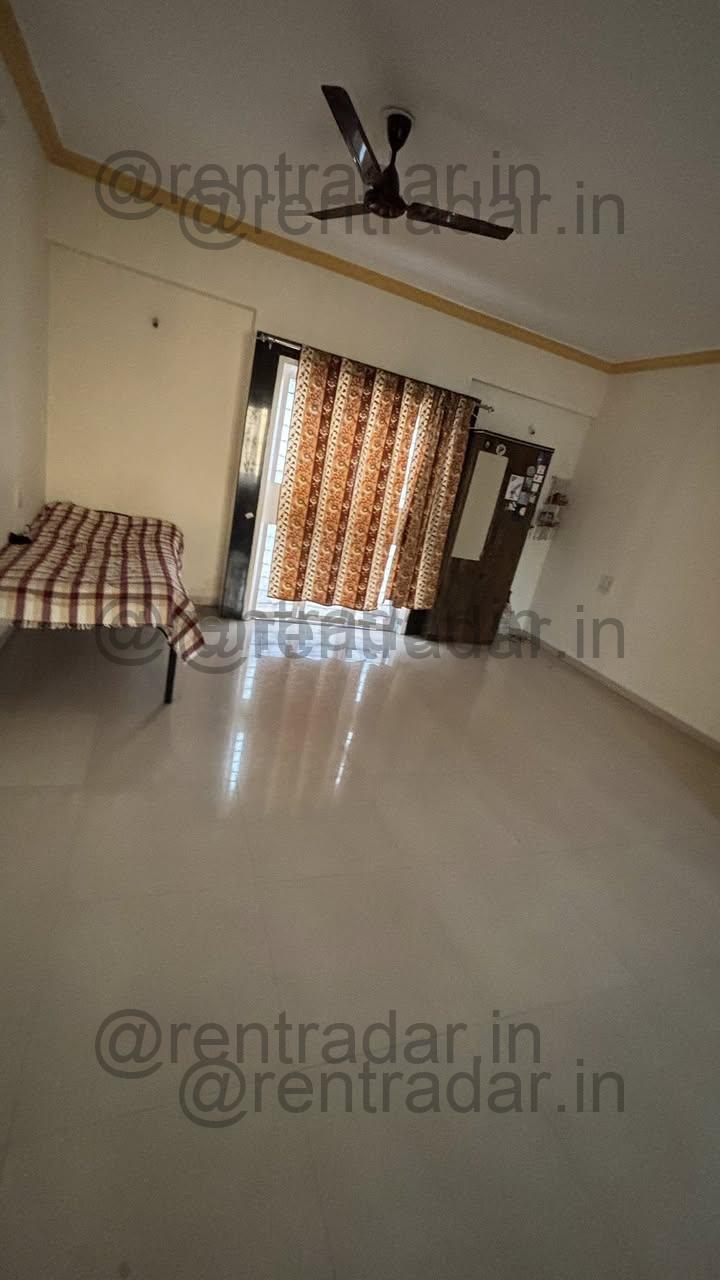 Room Available at Pimple Saudagar