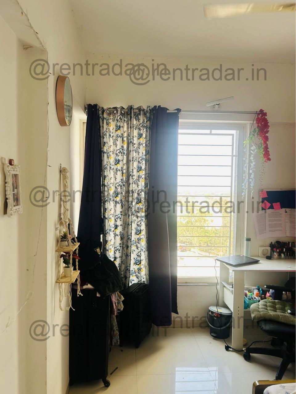 Room Available at Sus (balaji Whitefield)