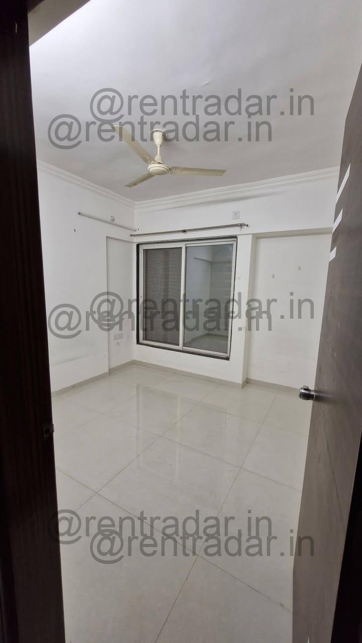 Room Available at Punawale