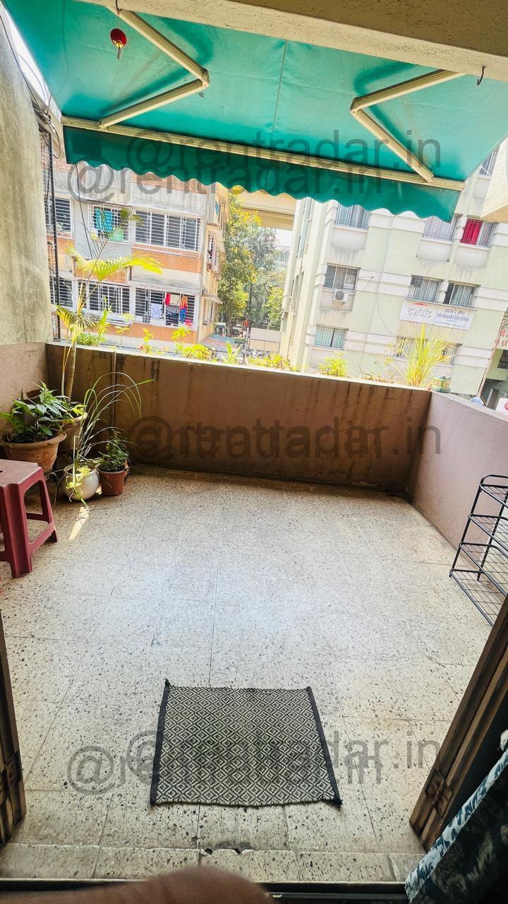 Room in 2bhk at Near Vanaz