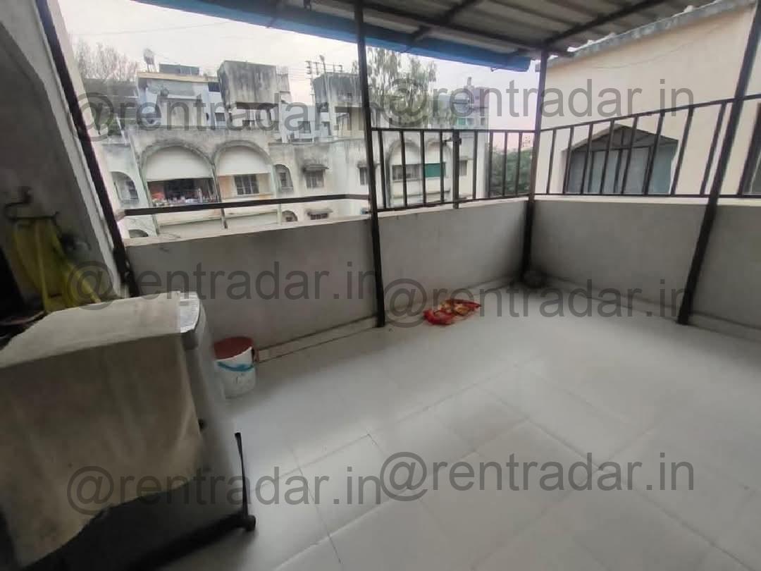 Room in 2bhk at Viman Nagar