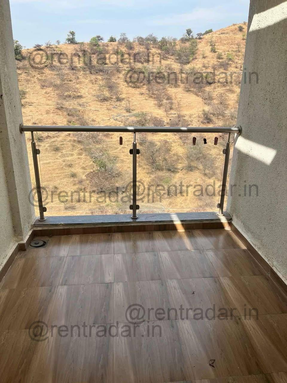 Room in 2bhk at Menlo Homes Society