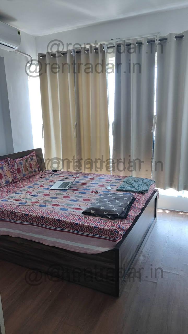 Room in 3 Bhk at Parel, Sewri (dosti Flamingos)