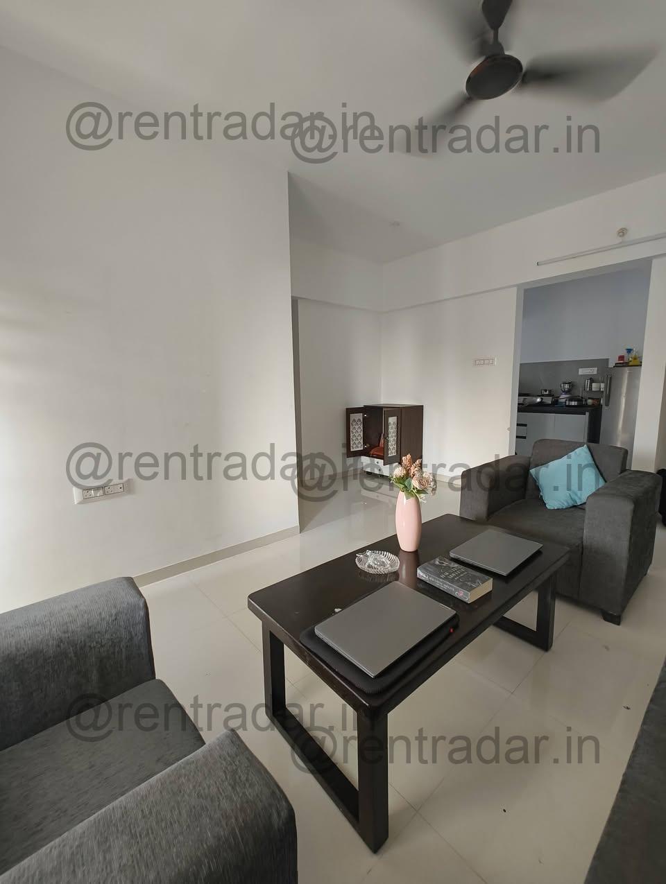 Private Room in 2bhk at Dhanori (yash Grecia)