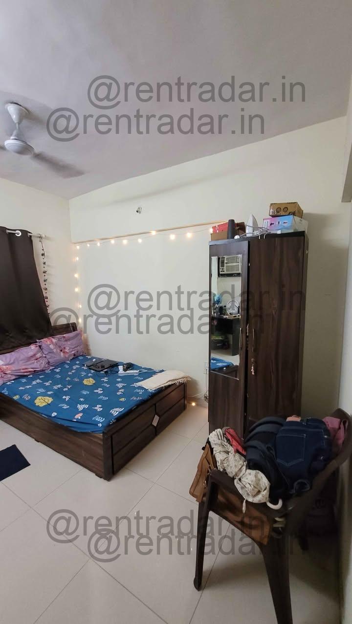 Room in 3bhk at Magarpatta City (trillium Apartments)