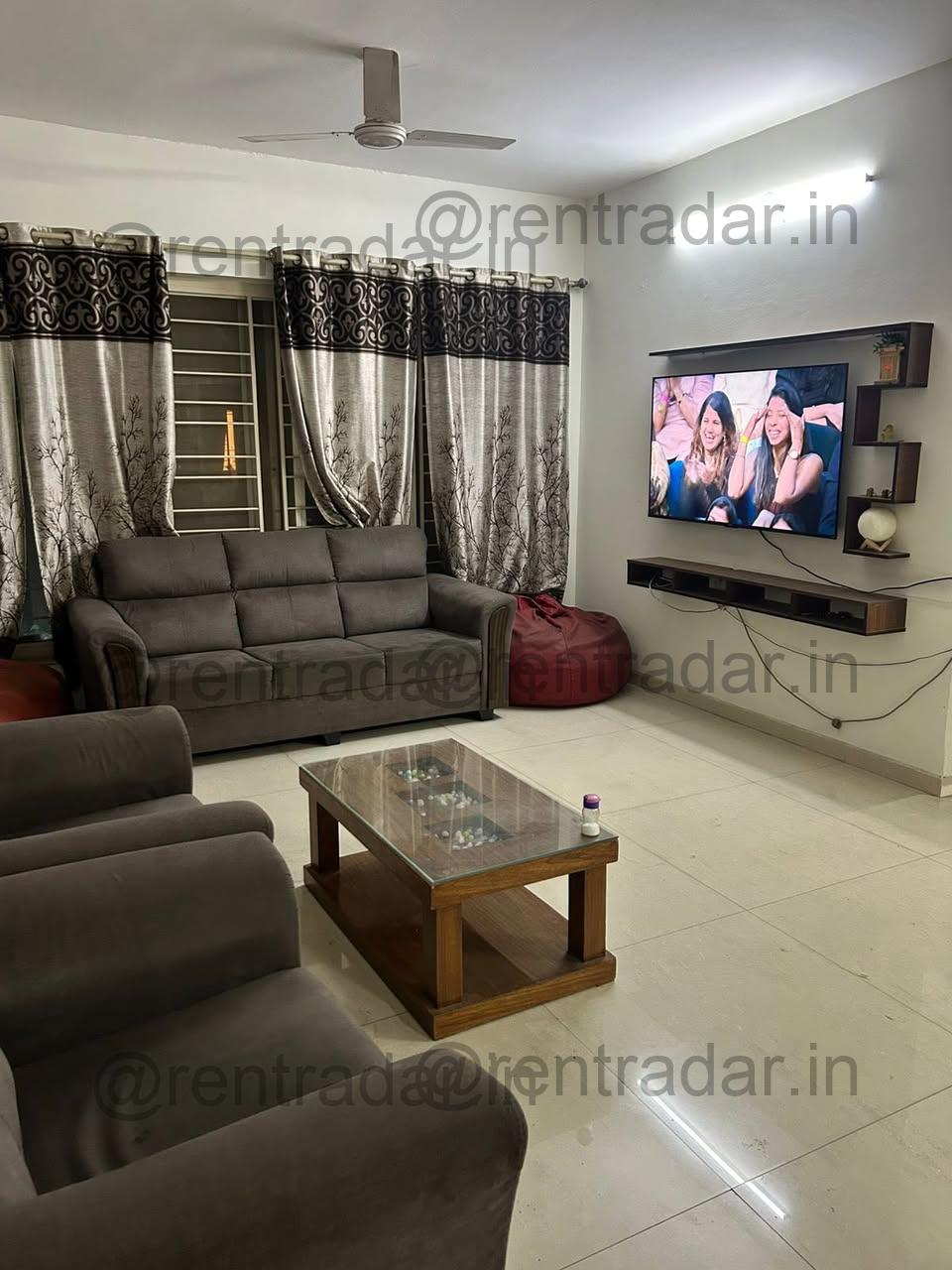 Room in 3bhk at Wakad (rohan Tarang Society)