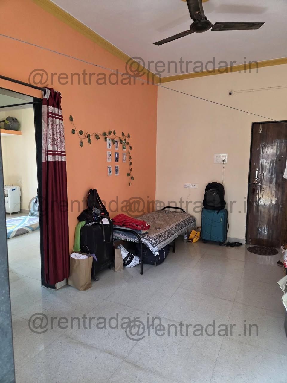 Room Available at Kharadi