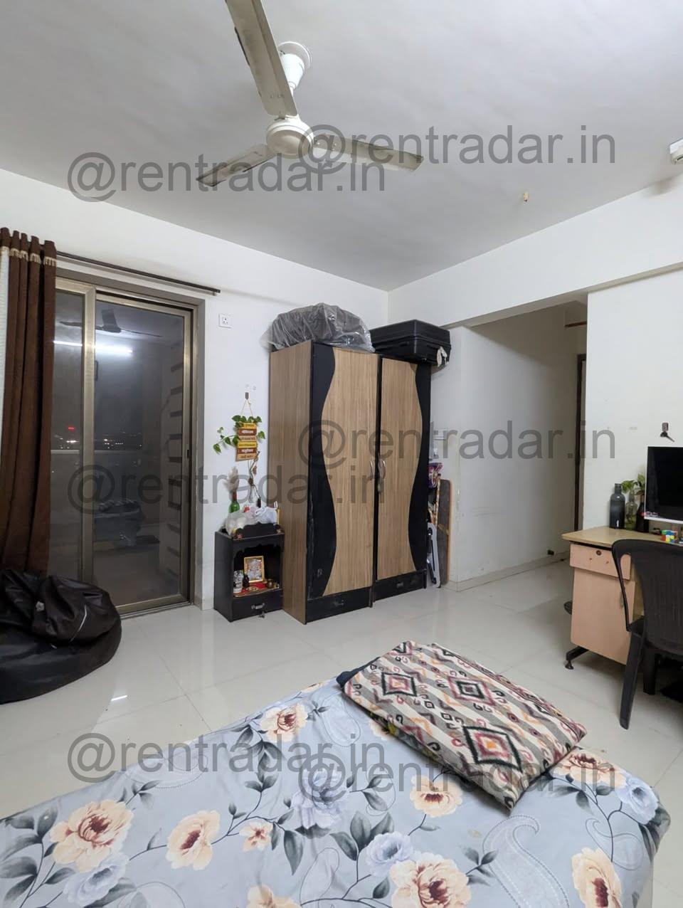 Room in 3bhk at Pashan, Sus Road (kohinoor Falcon)