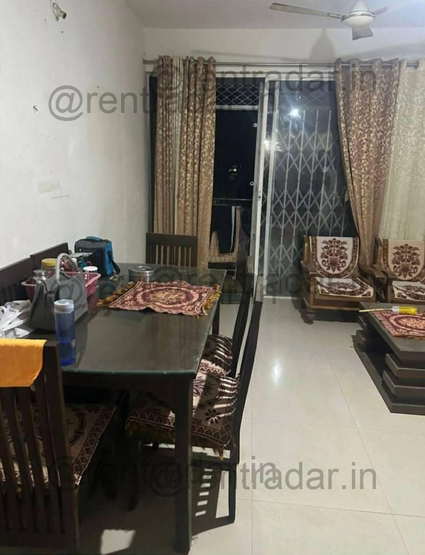 Room Available at Hinjewadi (air Castle)