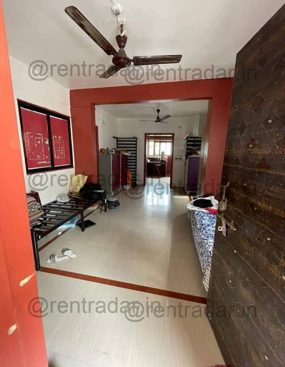 Room in 2 Bhk at Gokhlenagar
