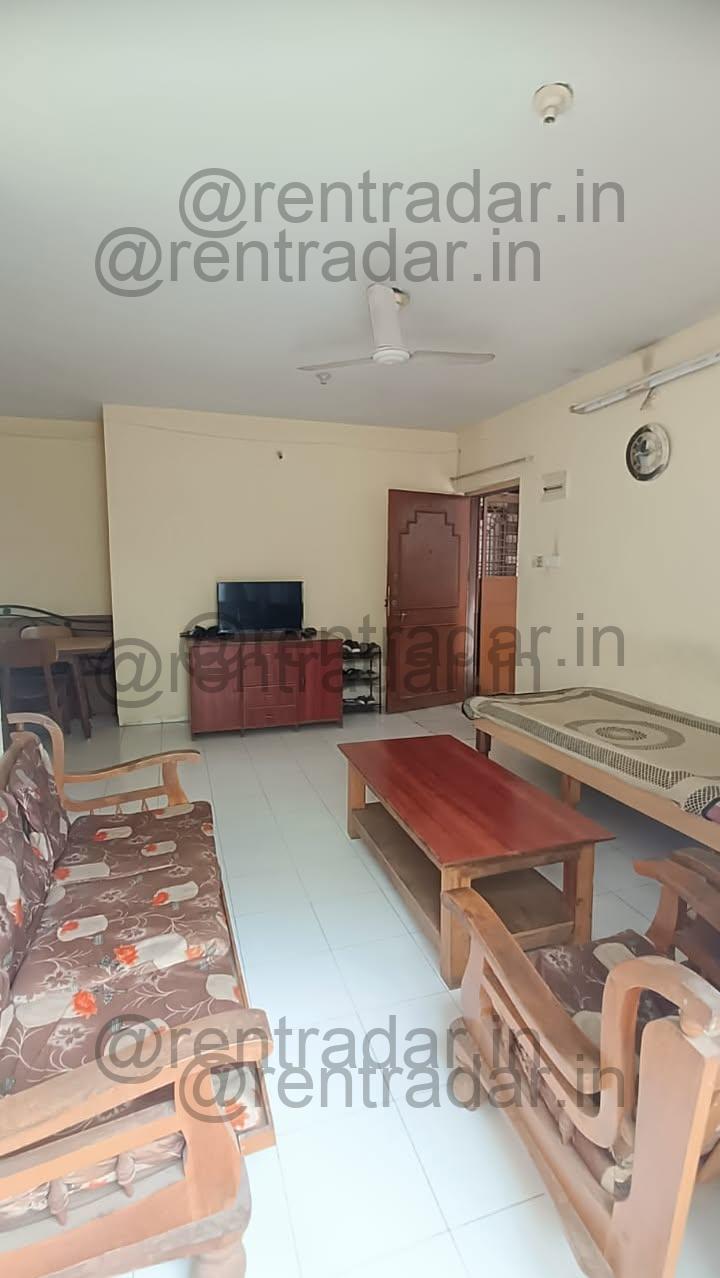 Room in 2 Bhk at Viman Nagar (roshma Rivera)