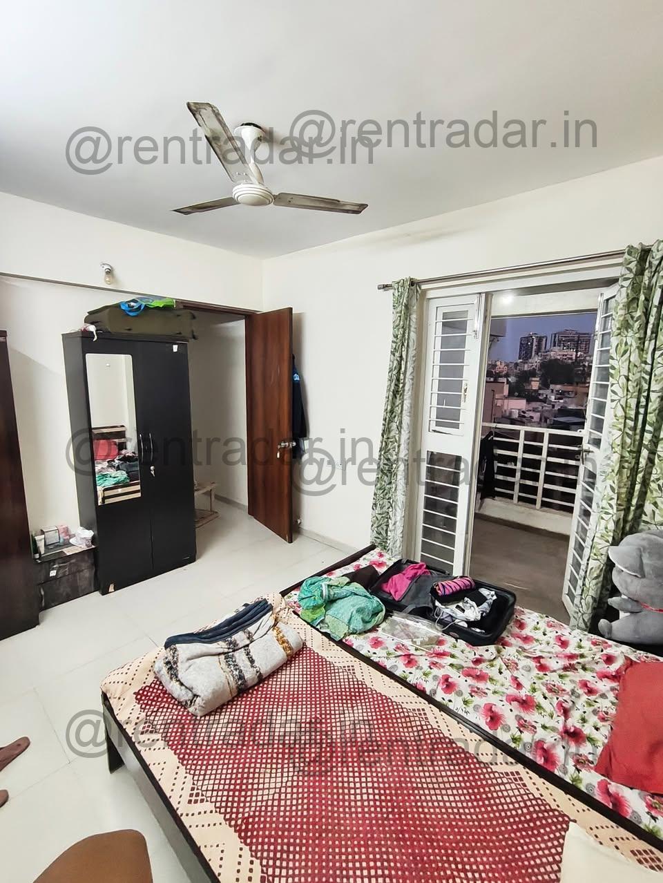 Room Available at Wakad
