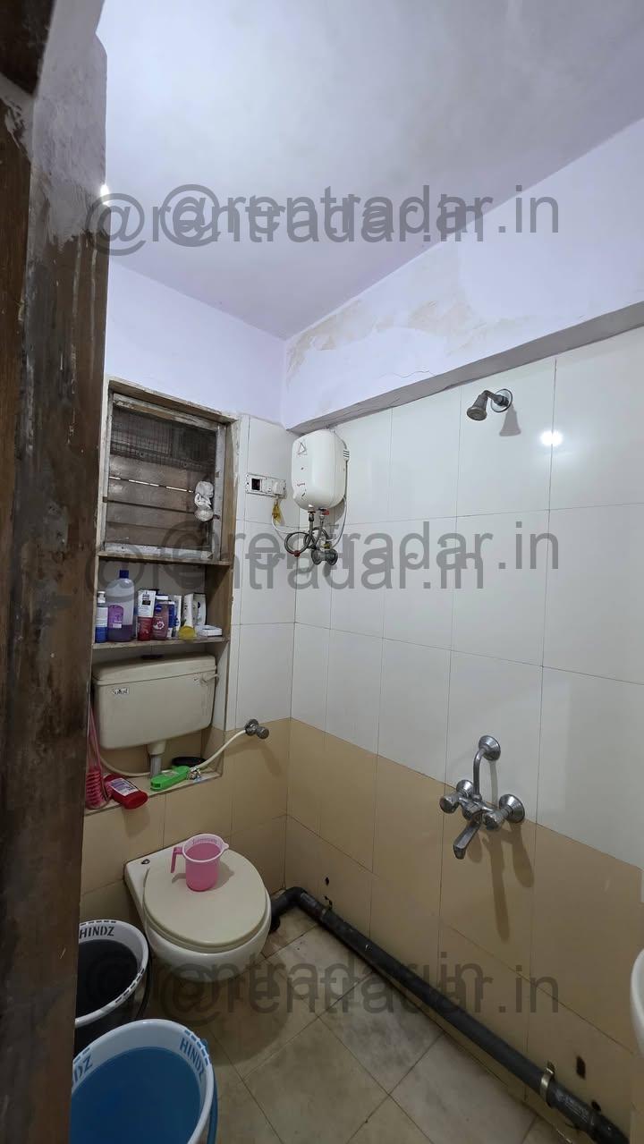 Room in 1 Bhk at Marol