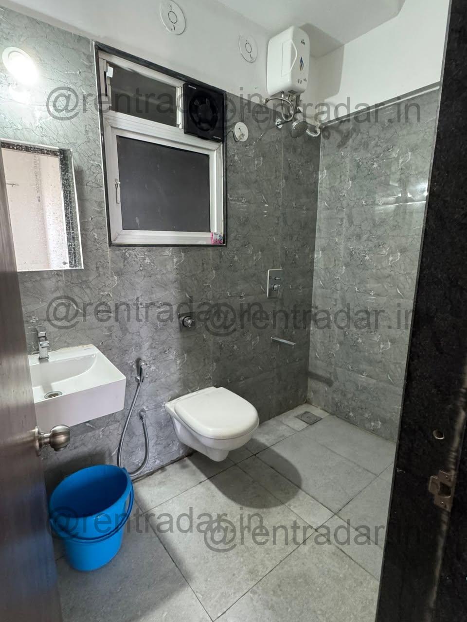 Room in 2 Bhk at Mahalunge (vtp Leonara)