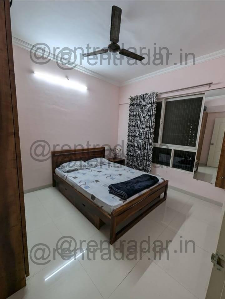 Private Room in 2 Bhk at Hinjewadi (beverly Hills Society)
