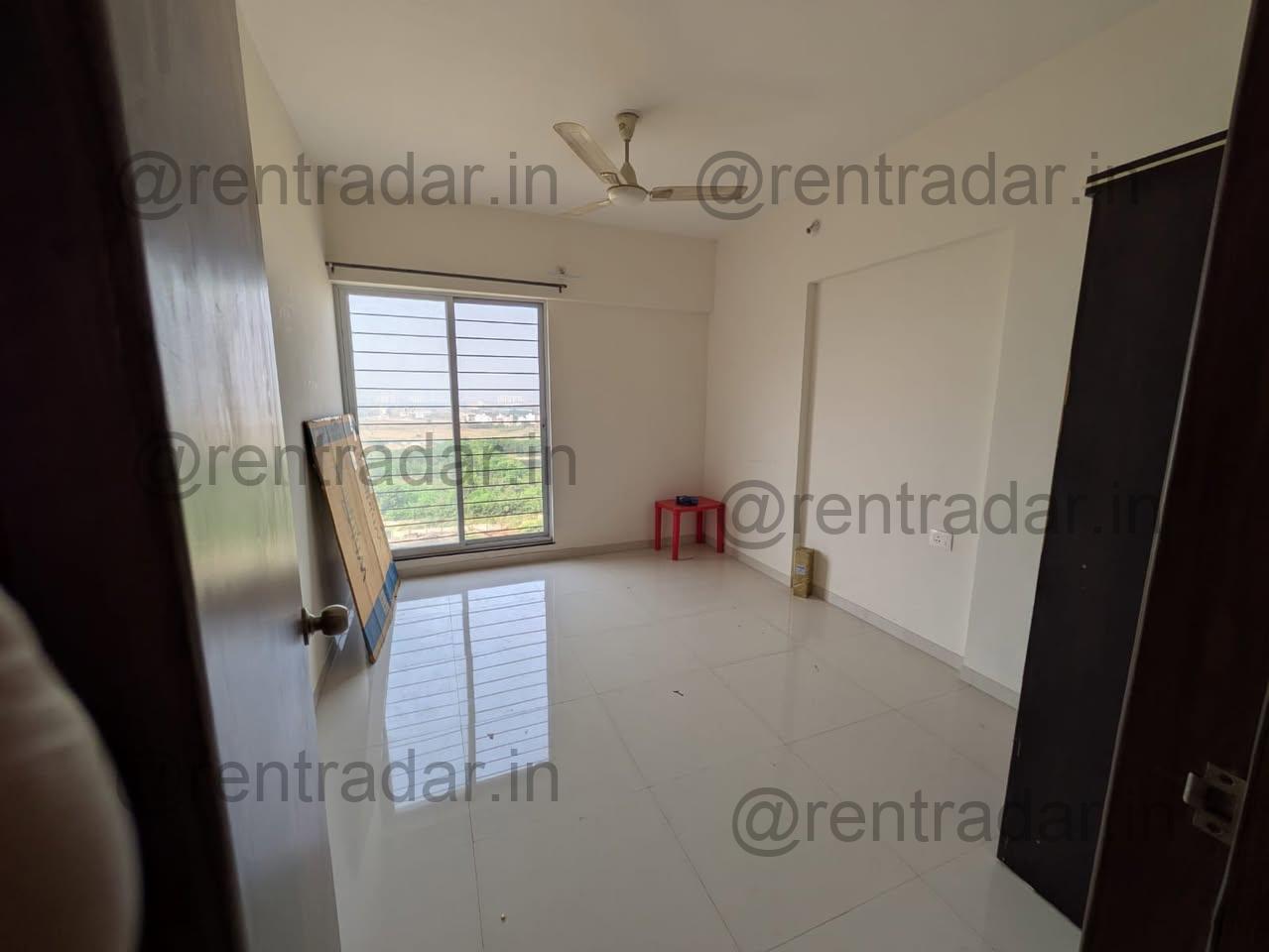 Room in 2bhk at Dhanori (mantra Montana)