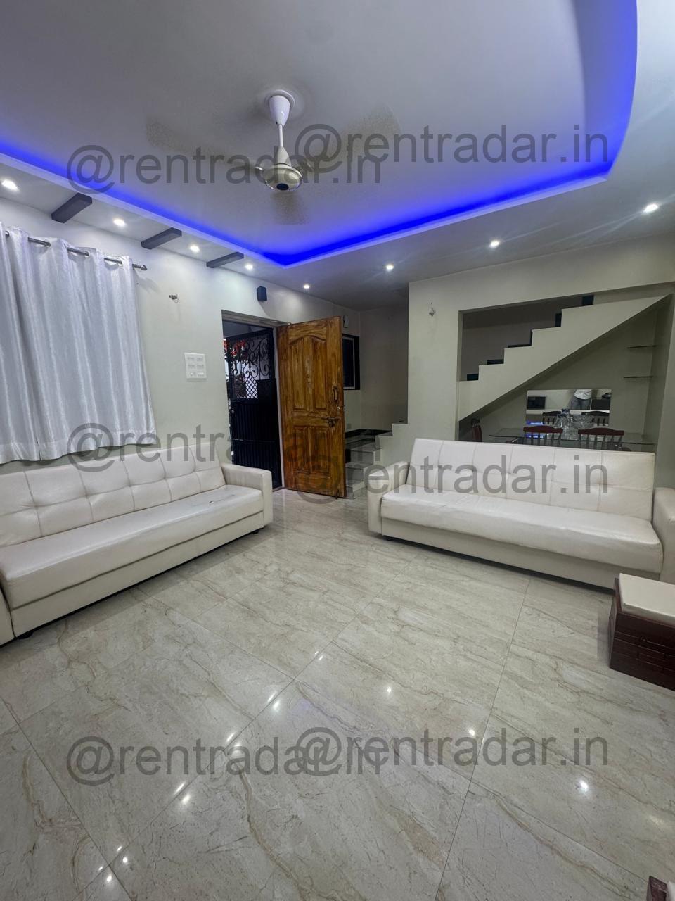 Room in 3bhk at Viman Nagar (riddhi Enclave Society)