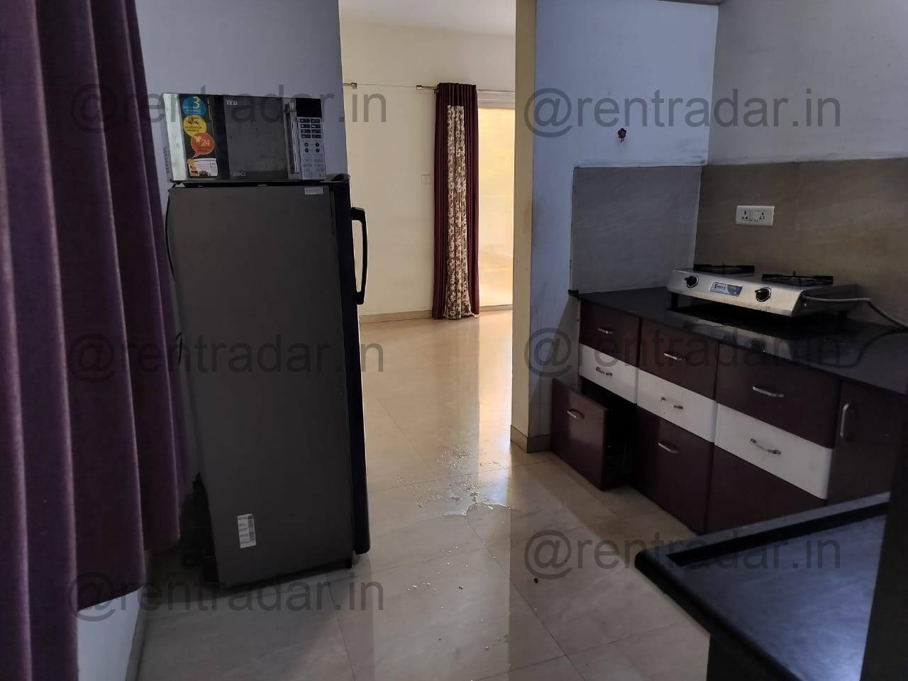 Room in 2 Bhk at Shivrajnagar Rahatani