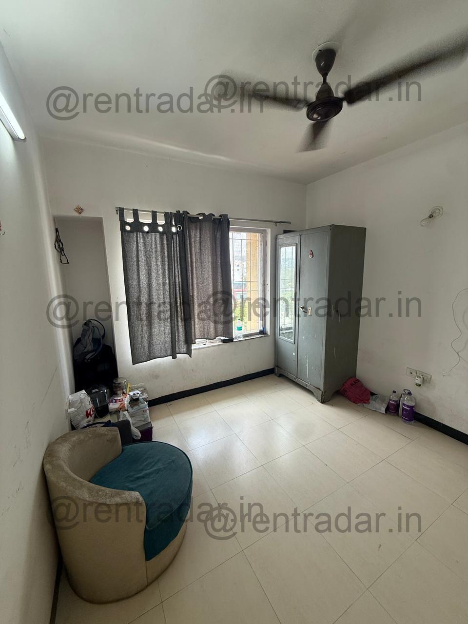 Room in 3 Bhk at Kharadi